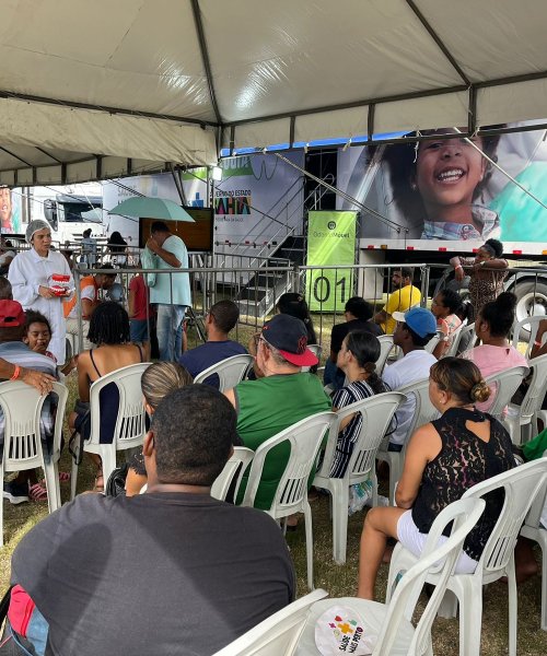 AÇÃO EDUACATIVA DRA. LIVIA - FEIRA ITABUNA (4)
